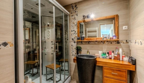 Logement �tudiant T4 &agrave; Ambilly (74100)