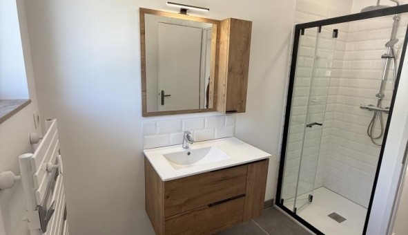 Logement tudiant T4 à Anch (37500)