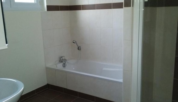 Logement tudiant T4 à Anctoville (14240)