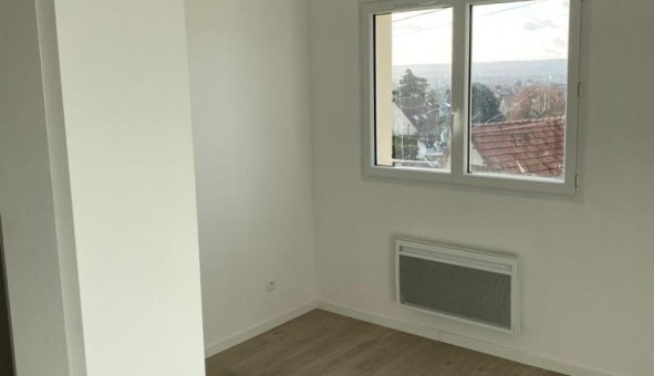 Logement �tudiant T4 &agrave; Andr�sy (78570)