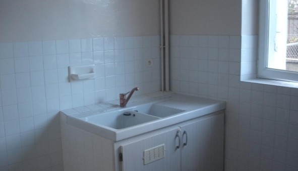 Logement �tudiant T4 &agrave; Anga�s (64510)