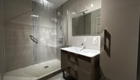 Logement tudiant T4 à Angers (49000)