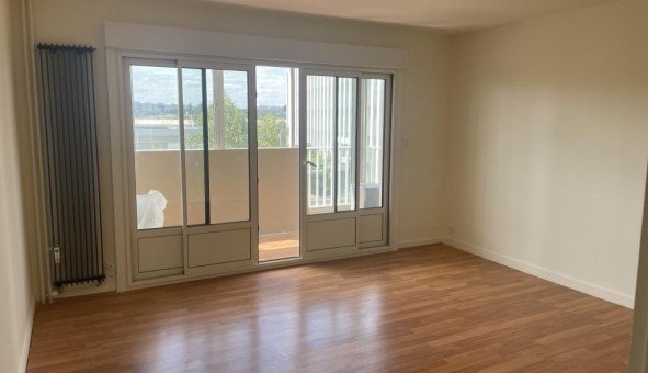 Logement tudiant T4 à Angers (49000)
