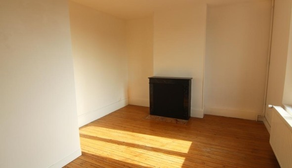 Logement tudiant Location T4 Vide Angivillers (60130)