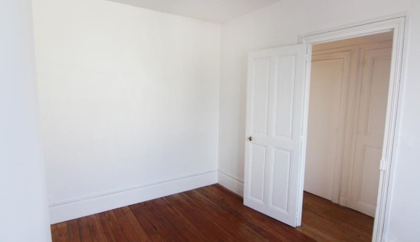 Logement tudiant T4 à Angivillers (60130)