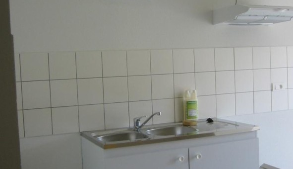 Logement tudiant T4 à Anglars (46120)