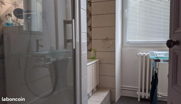Logement tudiant T4 à Angoulme (16000)