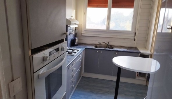 Logement �tudiant T4 &agrave; Angoul�me (16000)