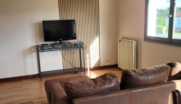 Logement tudiant T4 à Anjouin (36210)