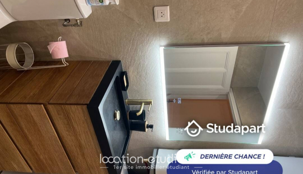 Logement tudiant T4 à Antibes (06160)