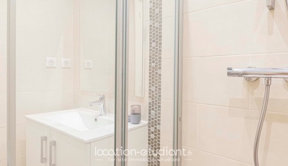Logement tudiant T4 à Antibes (06160)