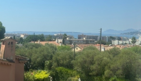 Logement tudiant T4 à Antibes (06160)