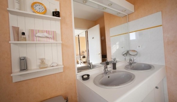 Logement �tudiant T4 &agrave; Antibes (06160)