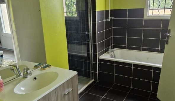 Logement �tudiant T4 &agrave; Antigny (85120)