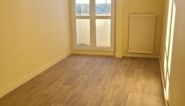 Logement tudiant T4 à Antran (86100)