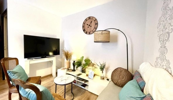 Logement tudiant T4 à Antrenas (48100)