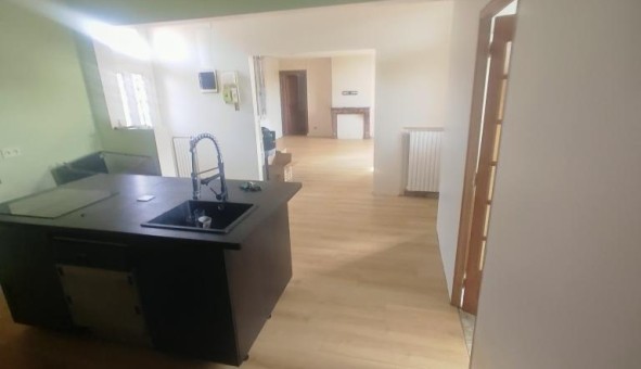 Logement tudiant T4 à Appilly (60400)