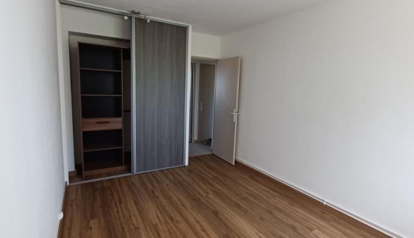 Logement tudiant T4 à Arveyres (33500)
