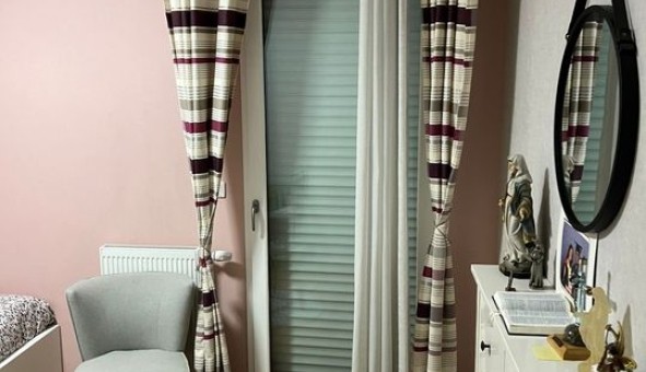 Logement �tudiant T4 &agrave; Asni�res sur Seine (92600)