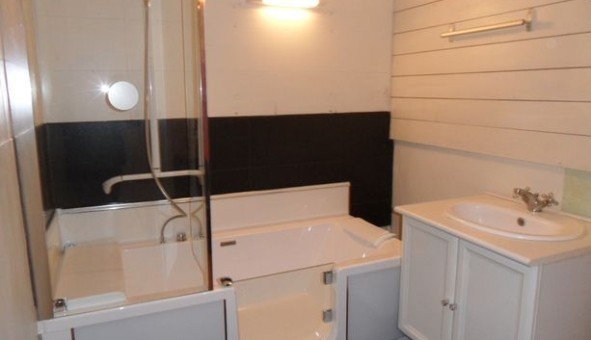 Logement �tudiant Location T4 Vide Aubigny sur N�re (18700)