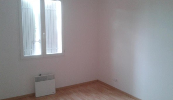 Logement tudiant T4 à Avy (17800)