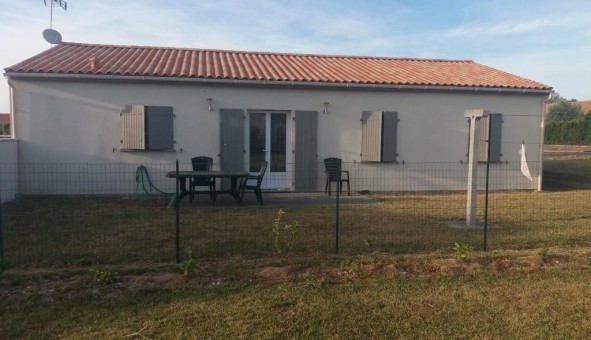 Logement tudiant T4 à Avy (17800)
