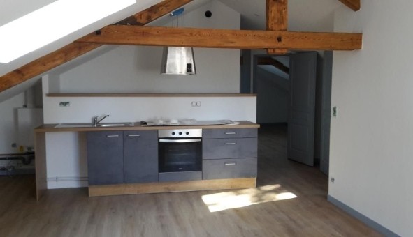Logement �tudiant Location T4 Vide Aydat (63970)