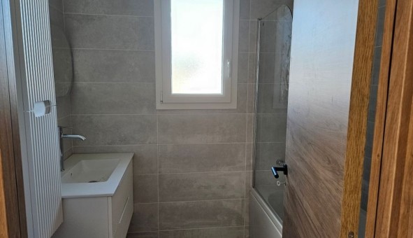 Logement �tudiant T4 &agrave; Azas (31380)