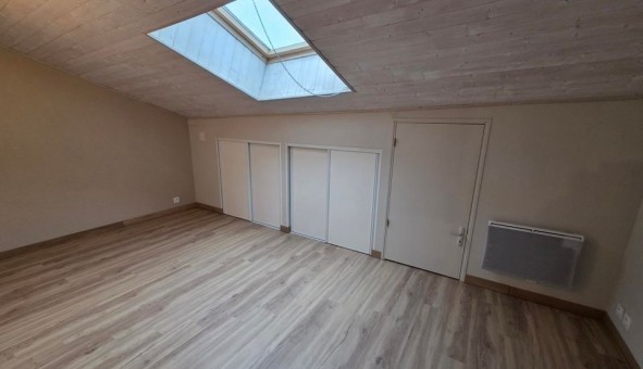 Logement �tudiant T4 &agrave; Azas (31380)