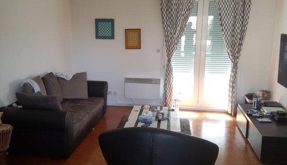 Logement tudiant T4 à Badinires (38300)