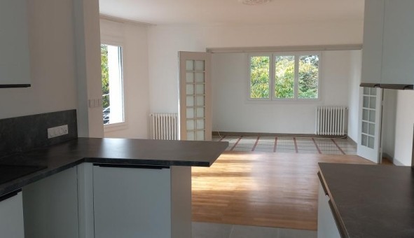 Logement tudiant Location T4 Vide Badinires (38300)