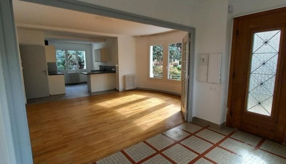 Logement tudiant T4 à Badinires (38300)