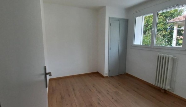Logement tudiant T4 à Badinires (38300)