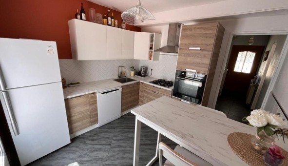 Logement tudiant T4 à Bages (11100)