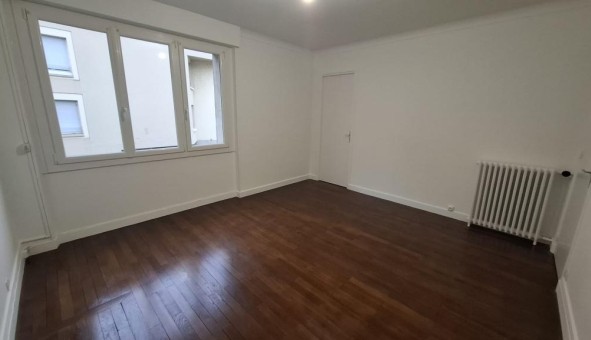 Logement �tudiant T4 &agrave; Balan (08200)