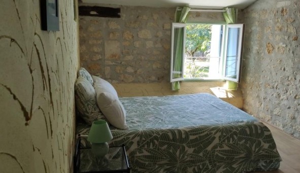 Logement �tudiant T4 &agrave; Balanzac (17600)