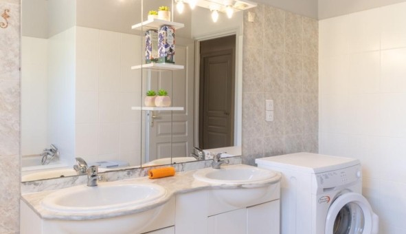 Logement �tudiant T4 &agrave; Balazuc (07120)