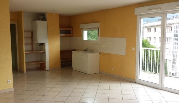 Logement tudiant Location T4 Vide Barberaz (73000)