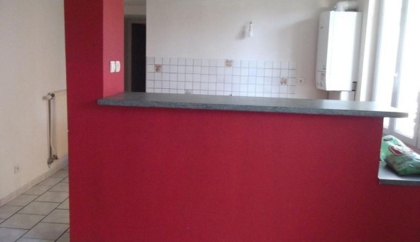 Logement �tudiant T4 &agrave; Barcelonne (26120)