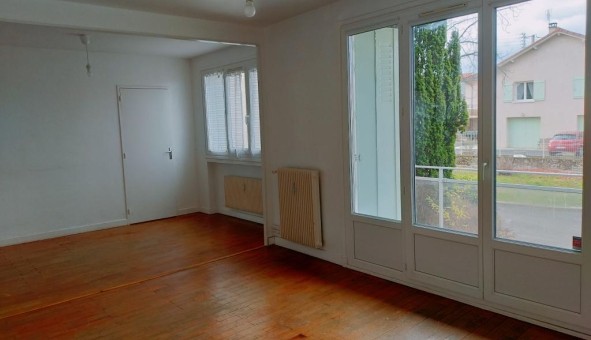 Logement �tudiant T4 &agrave; Bard (42600)