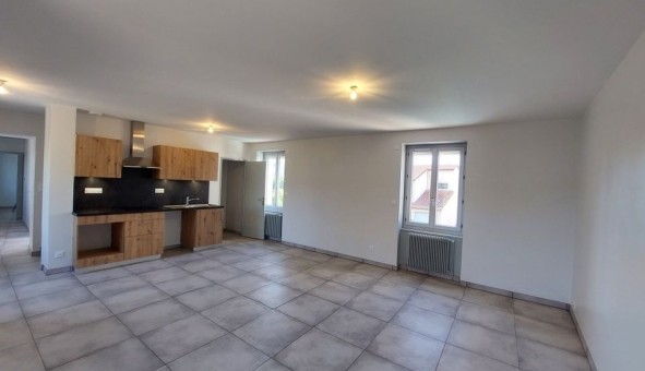 Logement �tudiant T4 &agrave; Bard (42600)