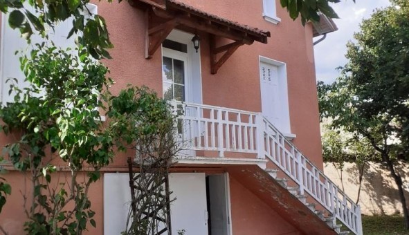 Logement tudiant Location T4 Vide Bas en Basset (43210)