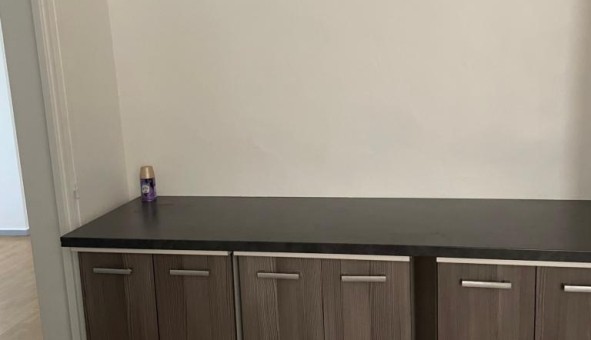 Logement tudiant T4 à Bastelicaccia (20129)