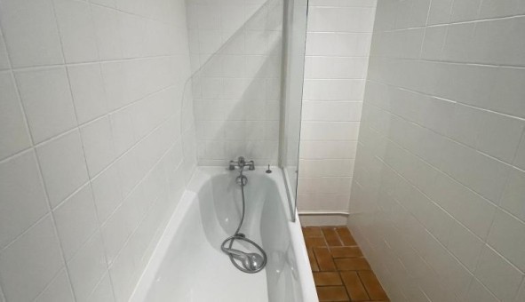 Logement tudiant T4 à Bayon sur Gironde (33710)