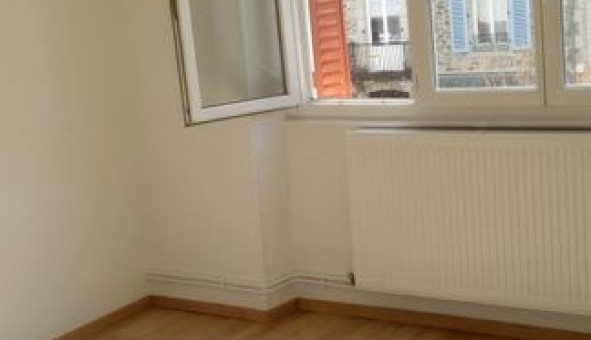 Logement �tudiant T4 &agrave; Beaulieu (15270)