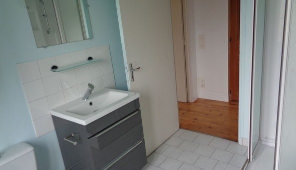 Logement �tudiant T4 &agrave; Beaulon (03230)