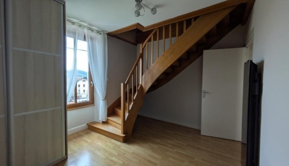 Logement tudiant T4 à Bellegarde sur Valserine (01200)