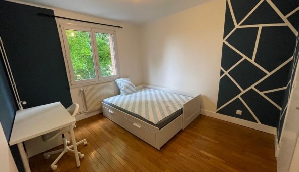 Logement �tudiant T4 &agrave; Besan�on (25000)