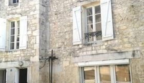 Logement �tudiant Location T4 Vide Beurlay (17250)