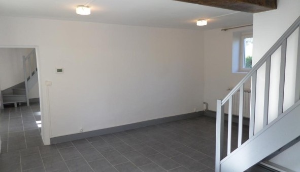 Logement �tudiant T4 &agrave; B�zenet (03170)